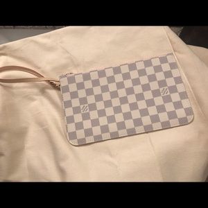 Louis Vuitton GM neverfull companion pouch